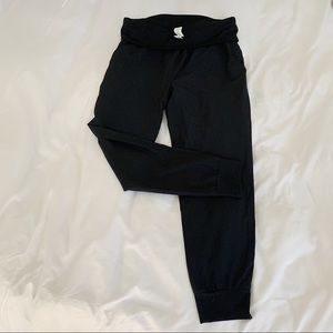 NWOT Fabletics joggers